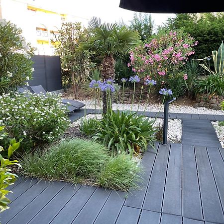 Apartamento Les Enganes Fréjus Exterior foto