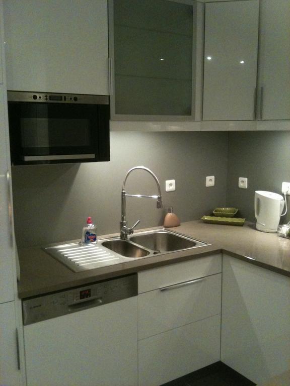 Apartamento Les Enganes Fréjus Exterior foto