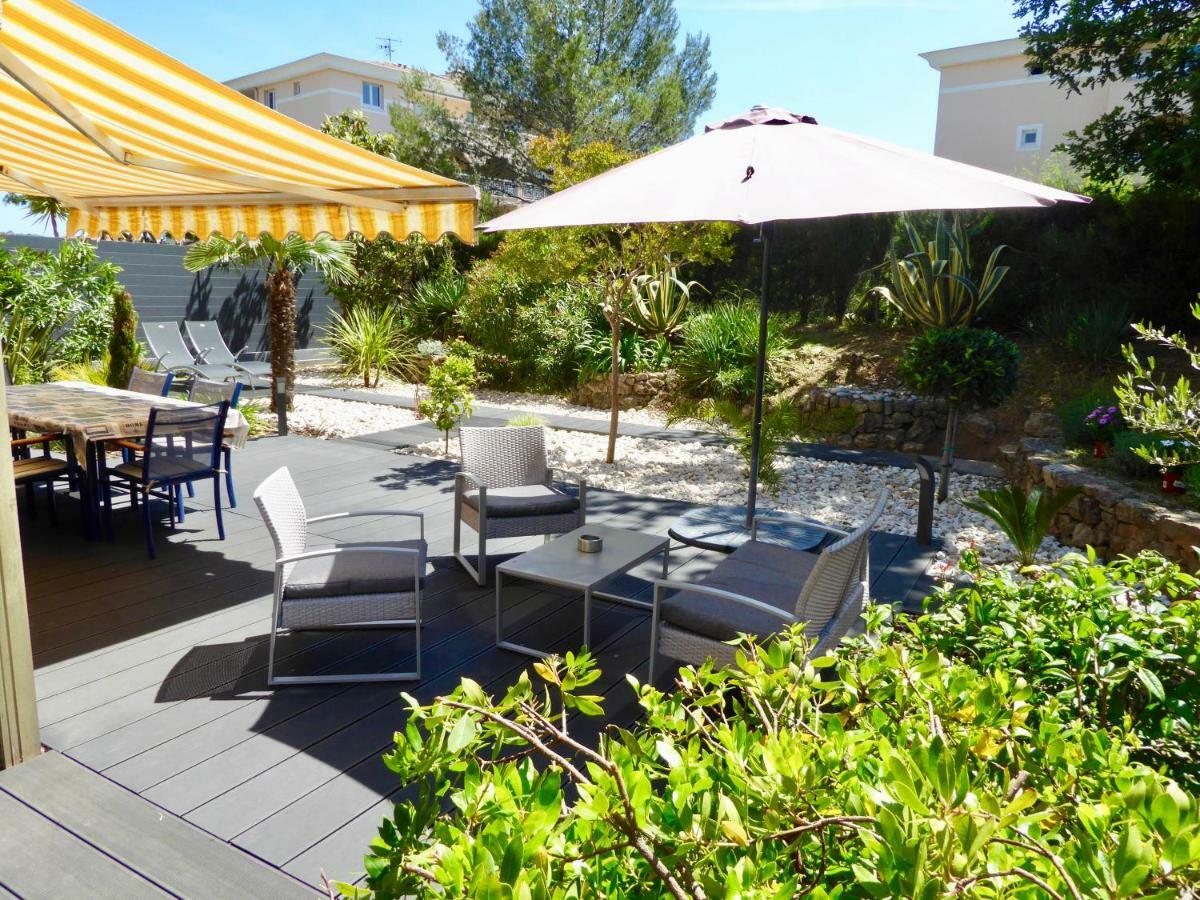 Apartamento Les Enganes Fréjus Exterior foto